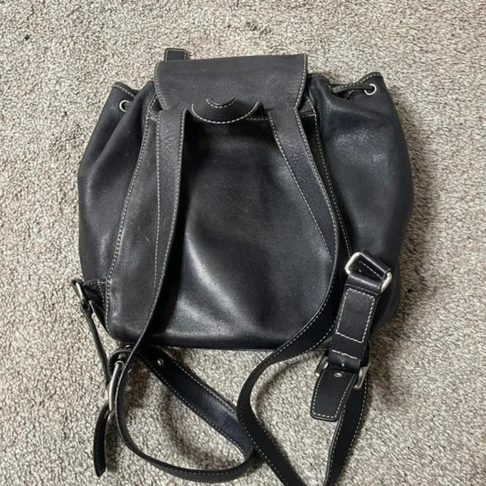 Coach 9569 Vintage Black Leather Drawstring Closure Backpack With Buckle Detail